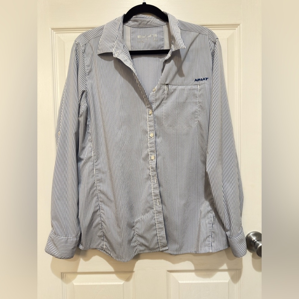 Pair of Women’s Ariat VentTek Blue & White Shirts XL - Picture 7 of 13